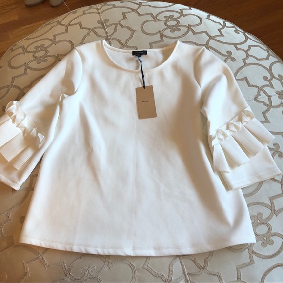 Halogen Tops - NWT Halogen 3/4 Ruffle Sleeve Top Size MP